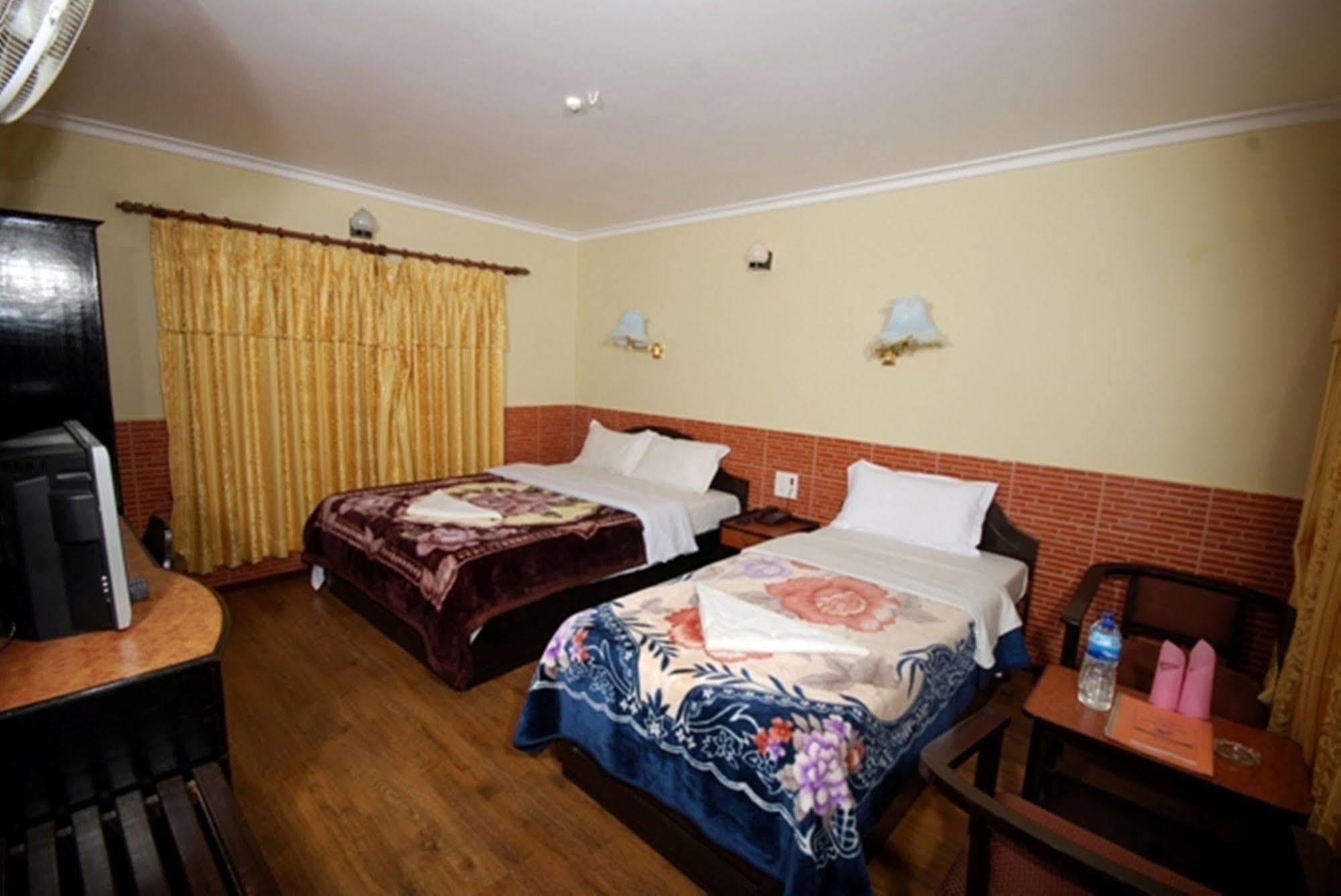Hotel Trip Pokhara Eksteriør bilde