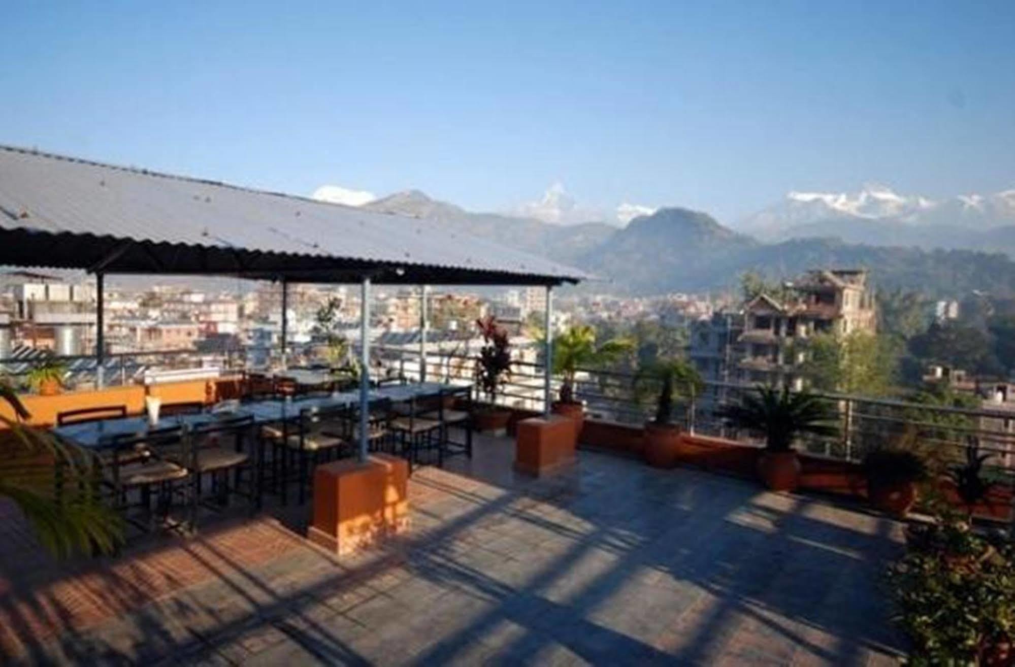Hotel Trip Pokhara Eksteriør bilde