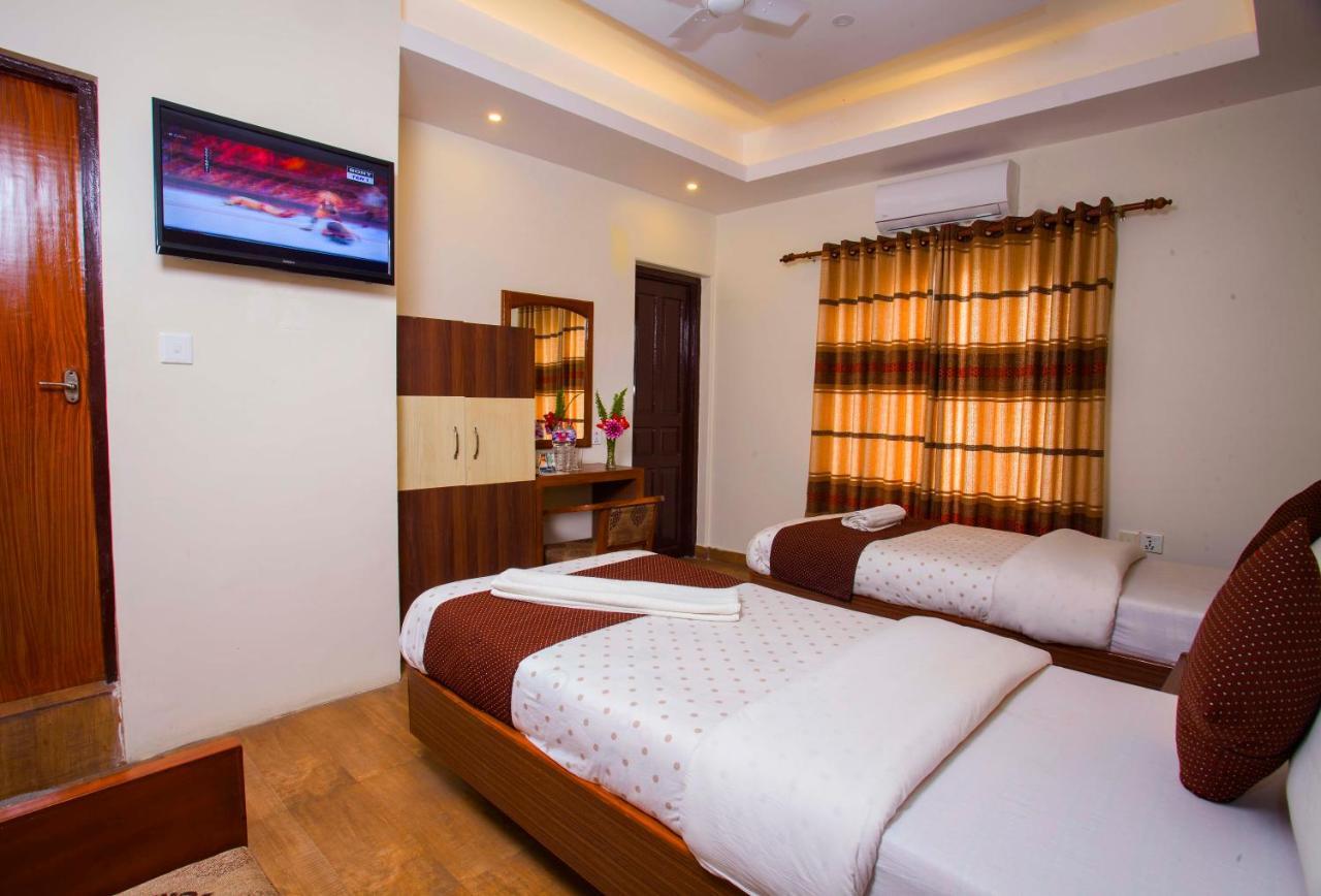 Hotel Trip Pokhara Eksteriør bilde