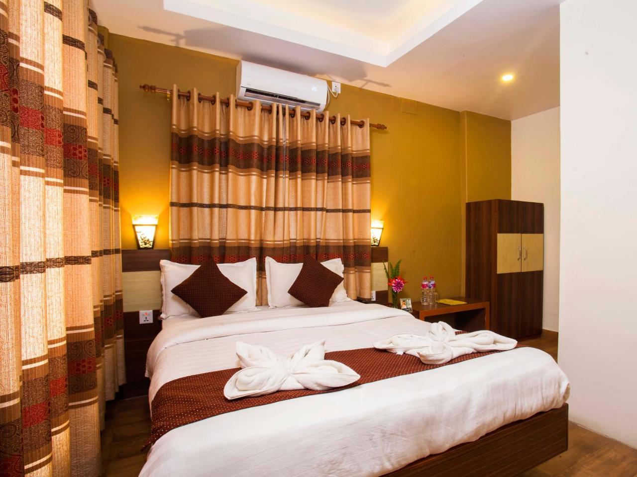 Hotel Trip Pokhara Eksteriør bilde